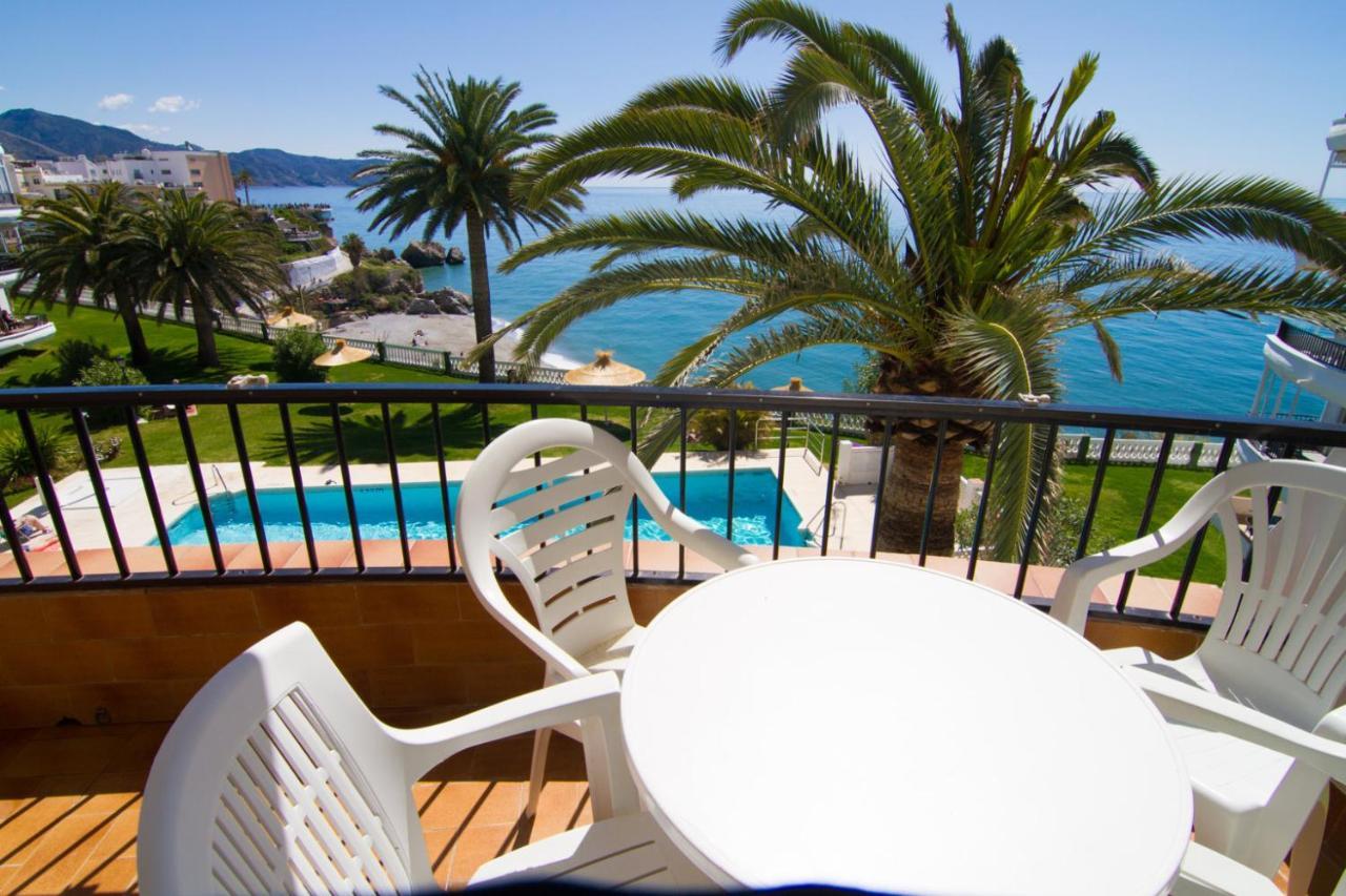 Acapulco Playa 34 Menyber Apartman Nerja Kültér fotó