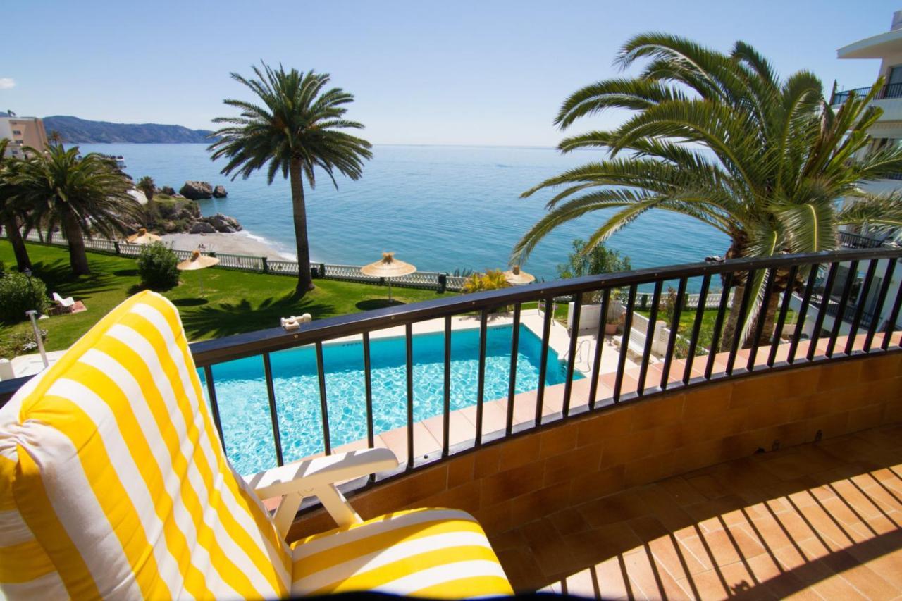 Acapulco Playa 34 Menyber Apartman Nerja Kültér fotó