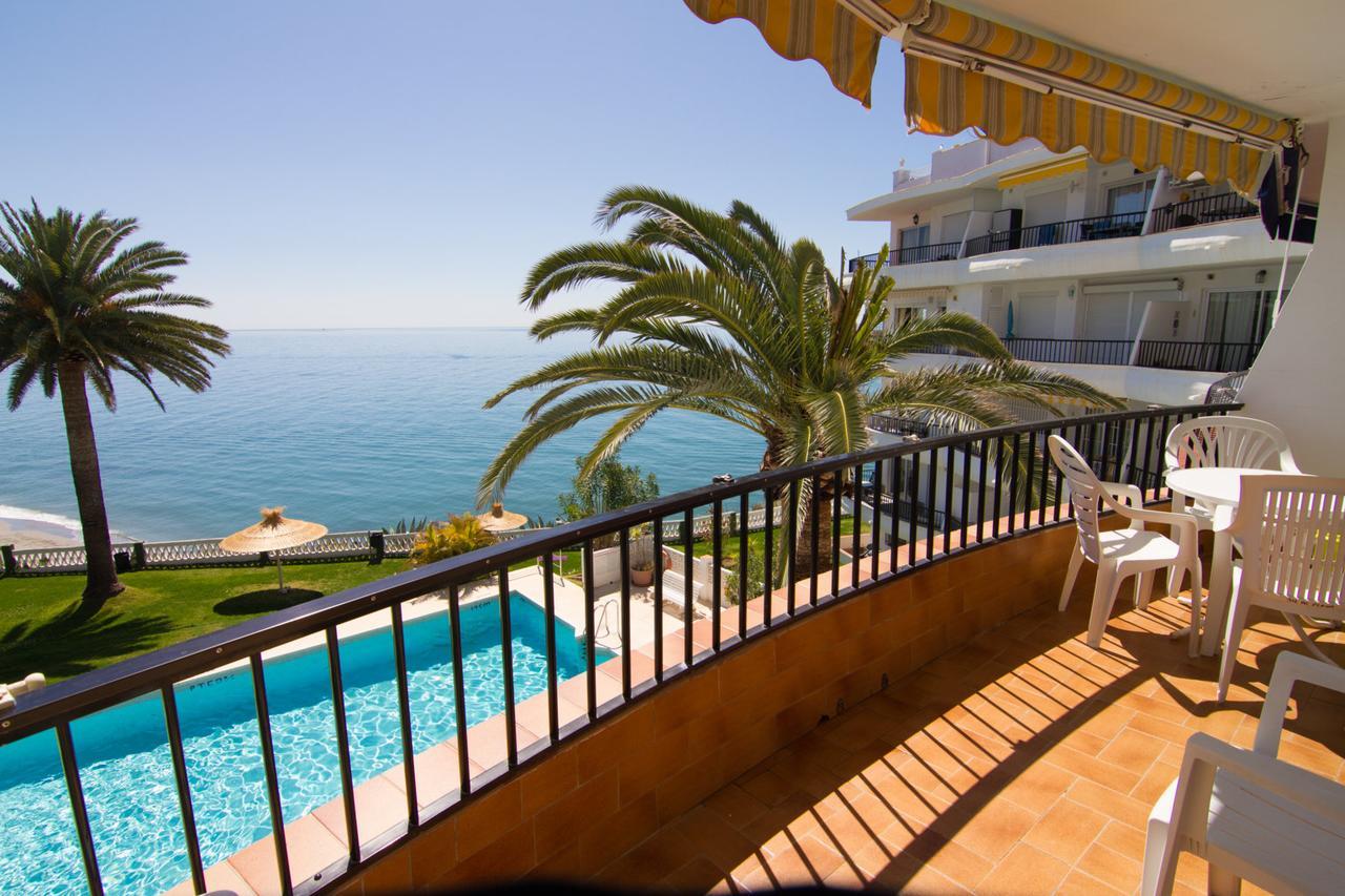 Acapulco Playa 34 Menyber Apartman Nerja Kültér fotó